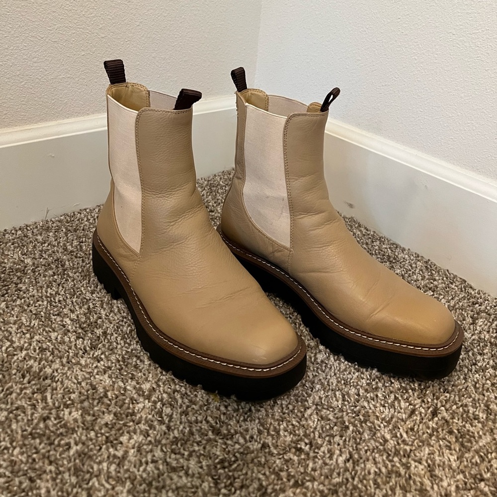 Sam Edelman Laguna Waterproof Chelsea Boot (women)